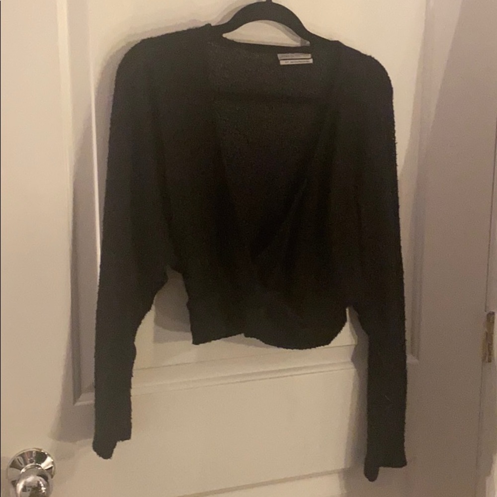 Deep v light sweater